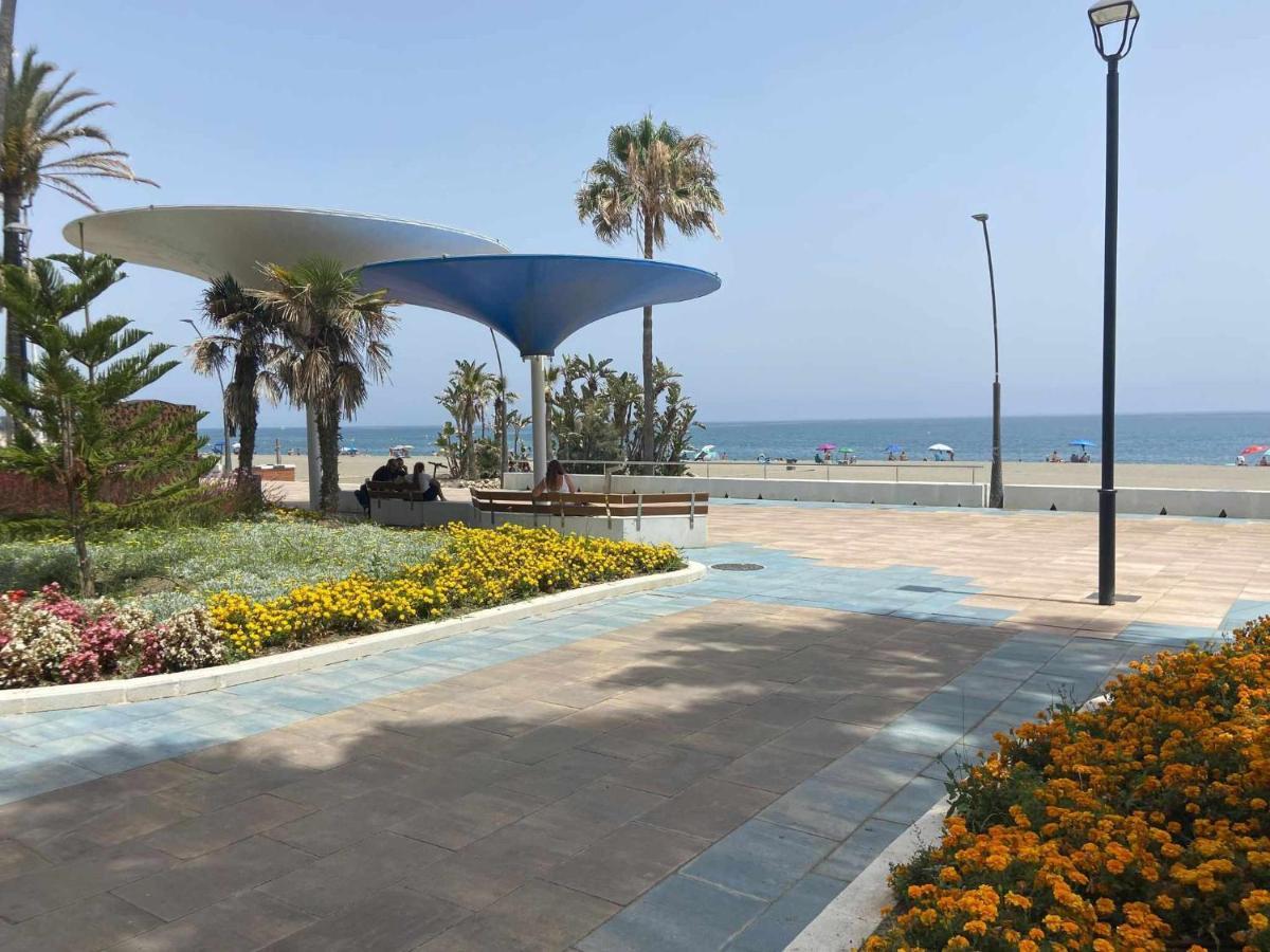 Victoria Home & Parking Estepona Kültér fotó