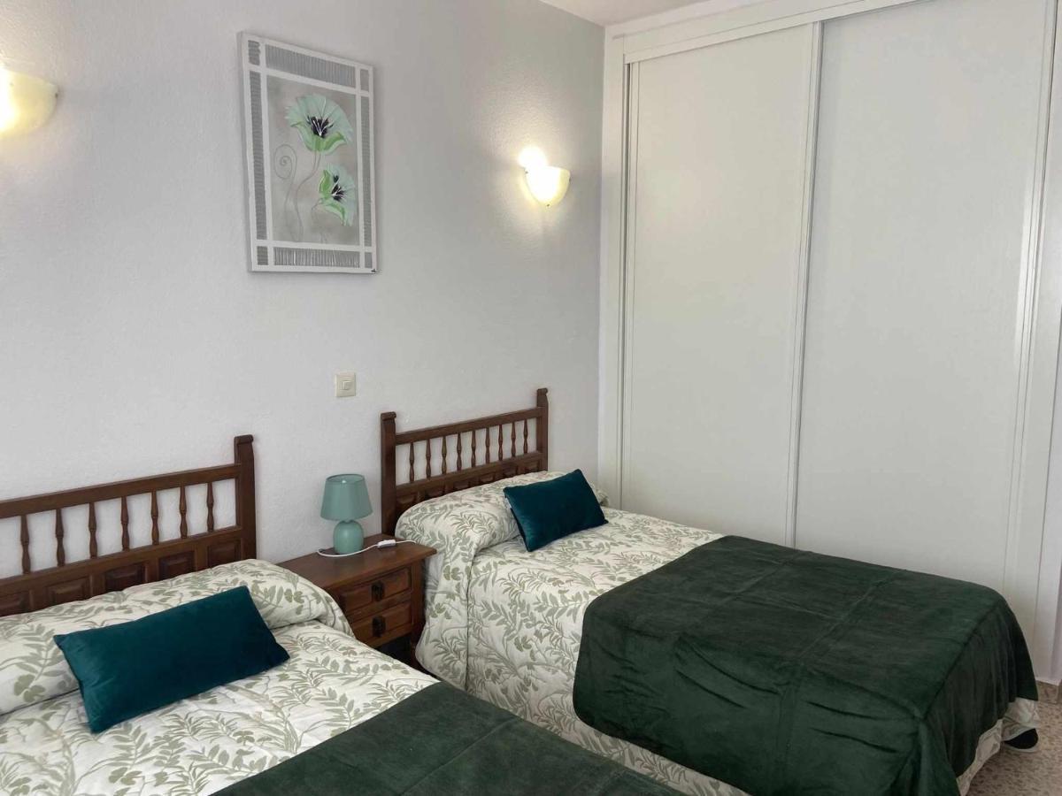 Victoria Home & Parking Estepona Kültér fotó