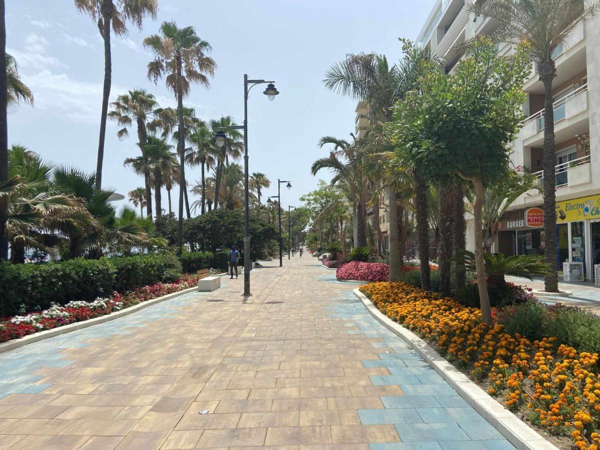Victoria Home & Parking Estepona Kültér fotó