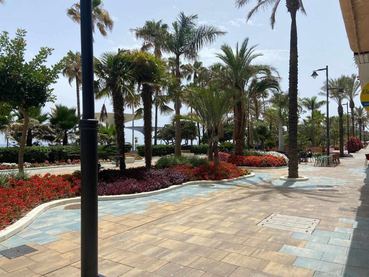 Victoria Home & Parking Estepona Kültér fotó